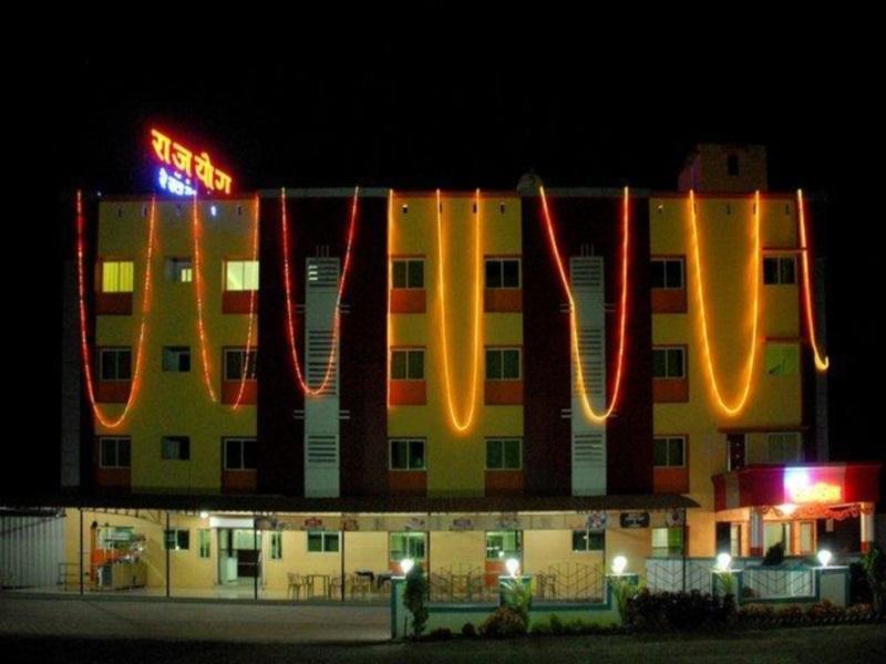 Hotel Rajyog Ranjangaon Ganpati Exteriér fotografie